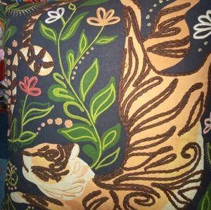 ENCHANTING AND LUSCIOUS JUSTINA BLAKENEY PILLOW "JUNGLE TIGRESS"